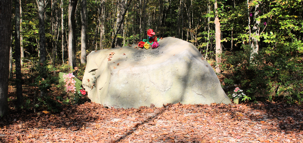Patsy Cline Memorial