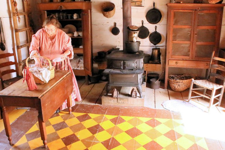 The Homeplace 1850s Living History Farm & Museum - Four Rivers Explorer