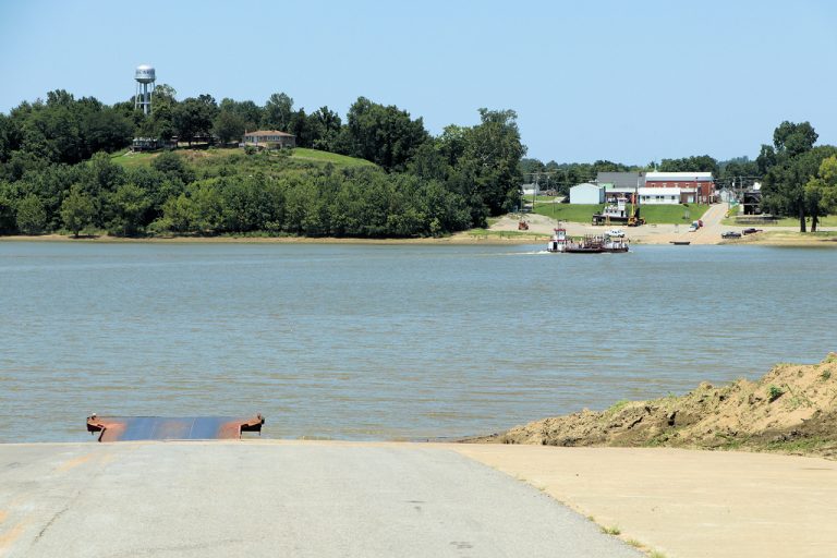 CaveinRock Ferry Four Rivers Explorer