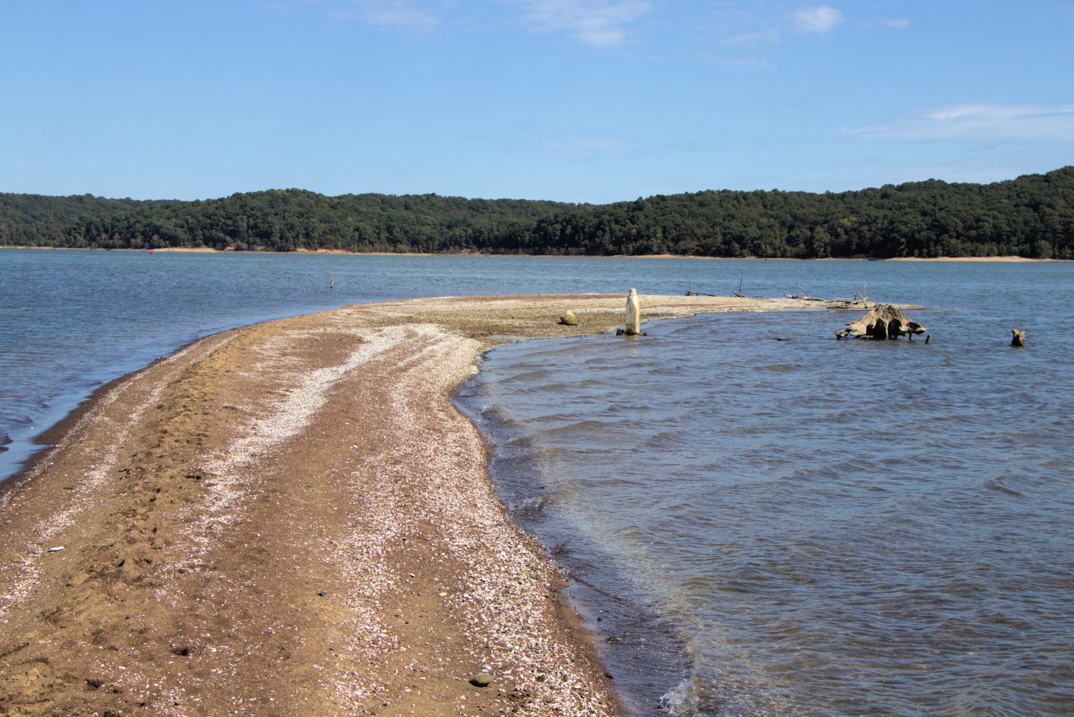 Kentucky Lake's Winter Pool Reveals 'Cemetery Island' Four Rivers